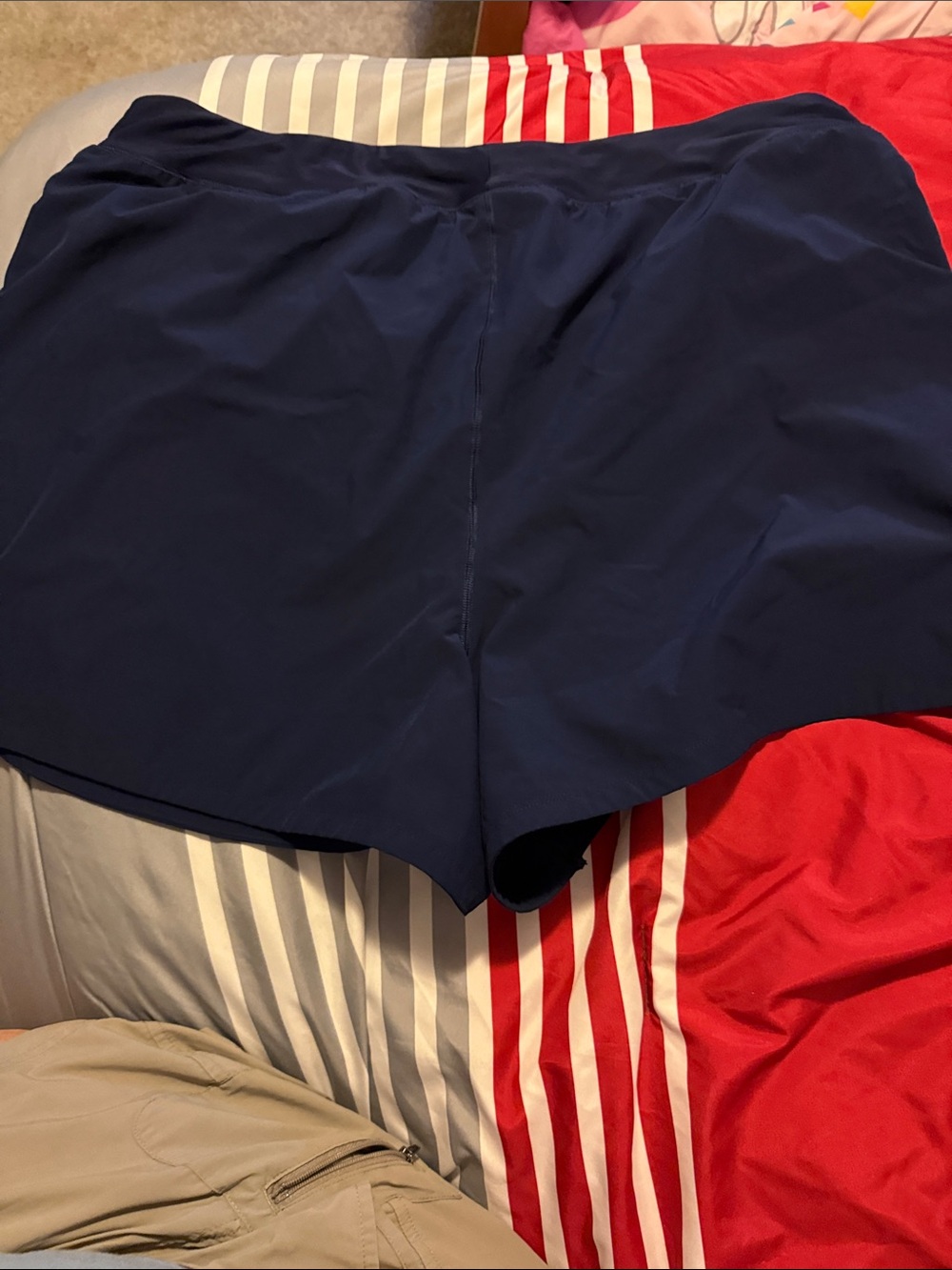 Lands' End Men's Navy Athletic Shorts - Picture 5 of 5